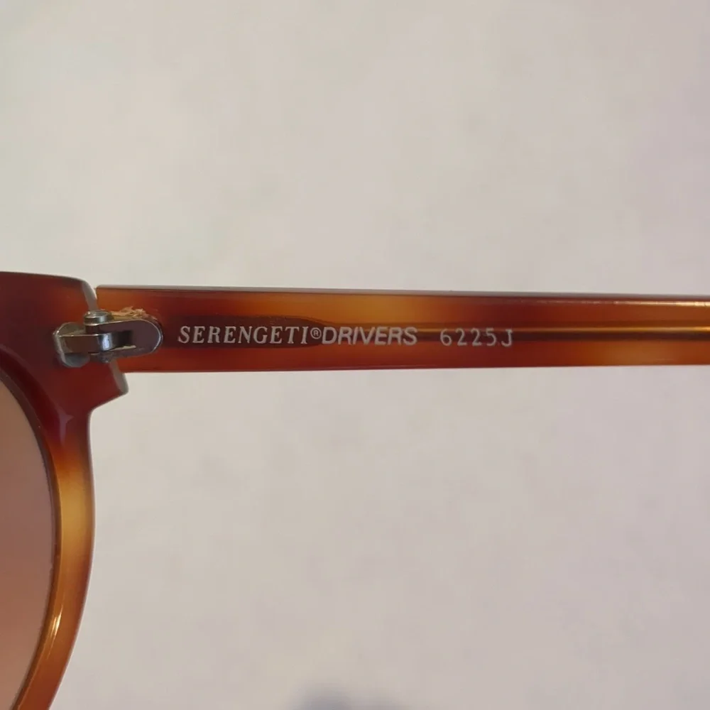 Vintage Women's Brown Tortoise Shell Serengeti Drivers Sun Glasses - Picture 7 of 14